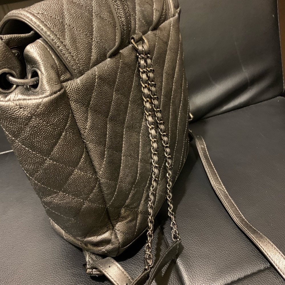 Chanel backpack - Picture 2 of 3